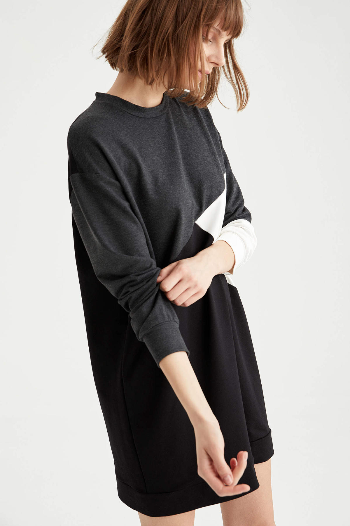 Siyah Renk Bloklu Oversize Mini Sweat Elbise