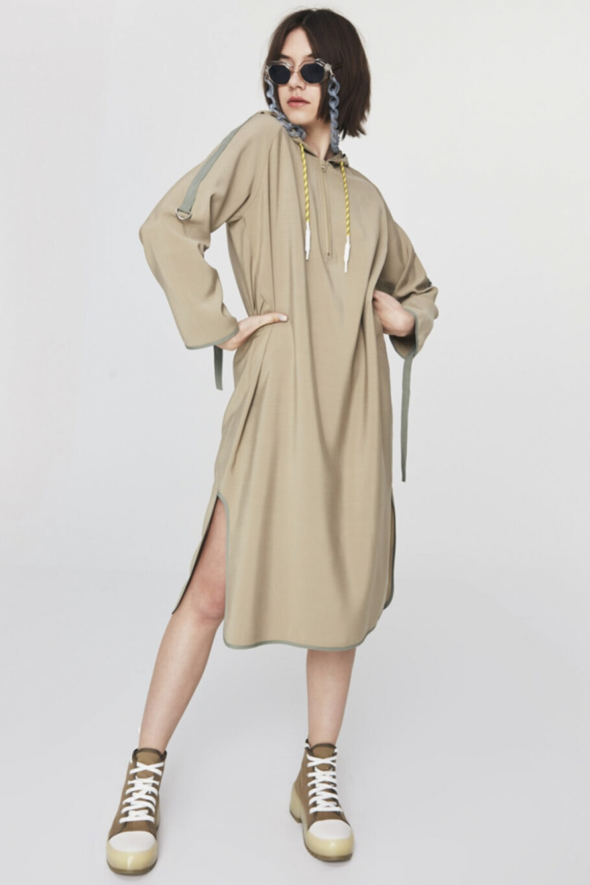 Haki Kapüşonlu Midi Elbise