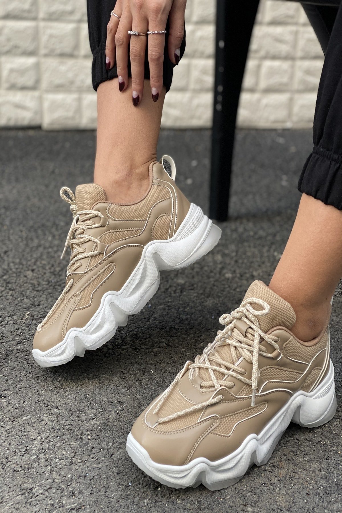 Stylish & Comfortable Nude Sneakers: Airwalk Basil - gxjrm25