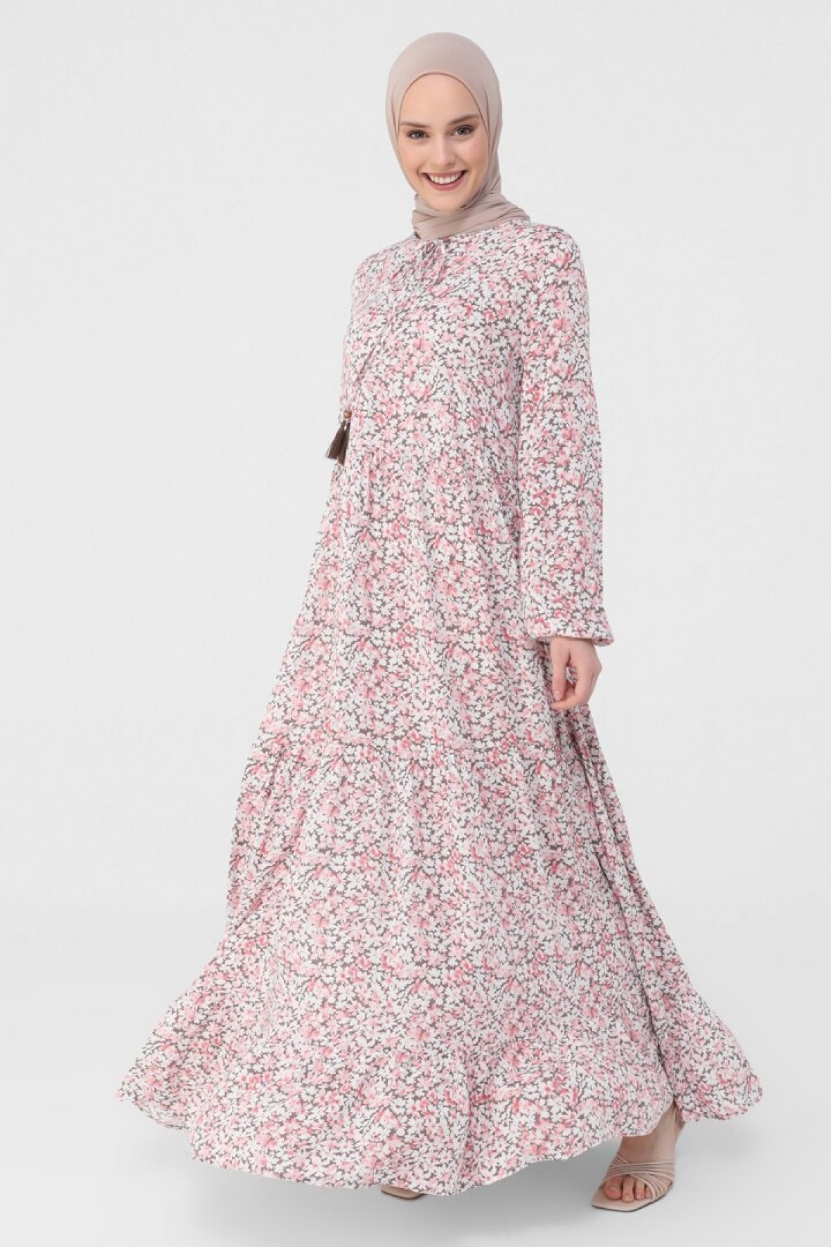 Pembe Yakası Bağcıklı Çiçek Desenli Viskon Elbise
