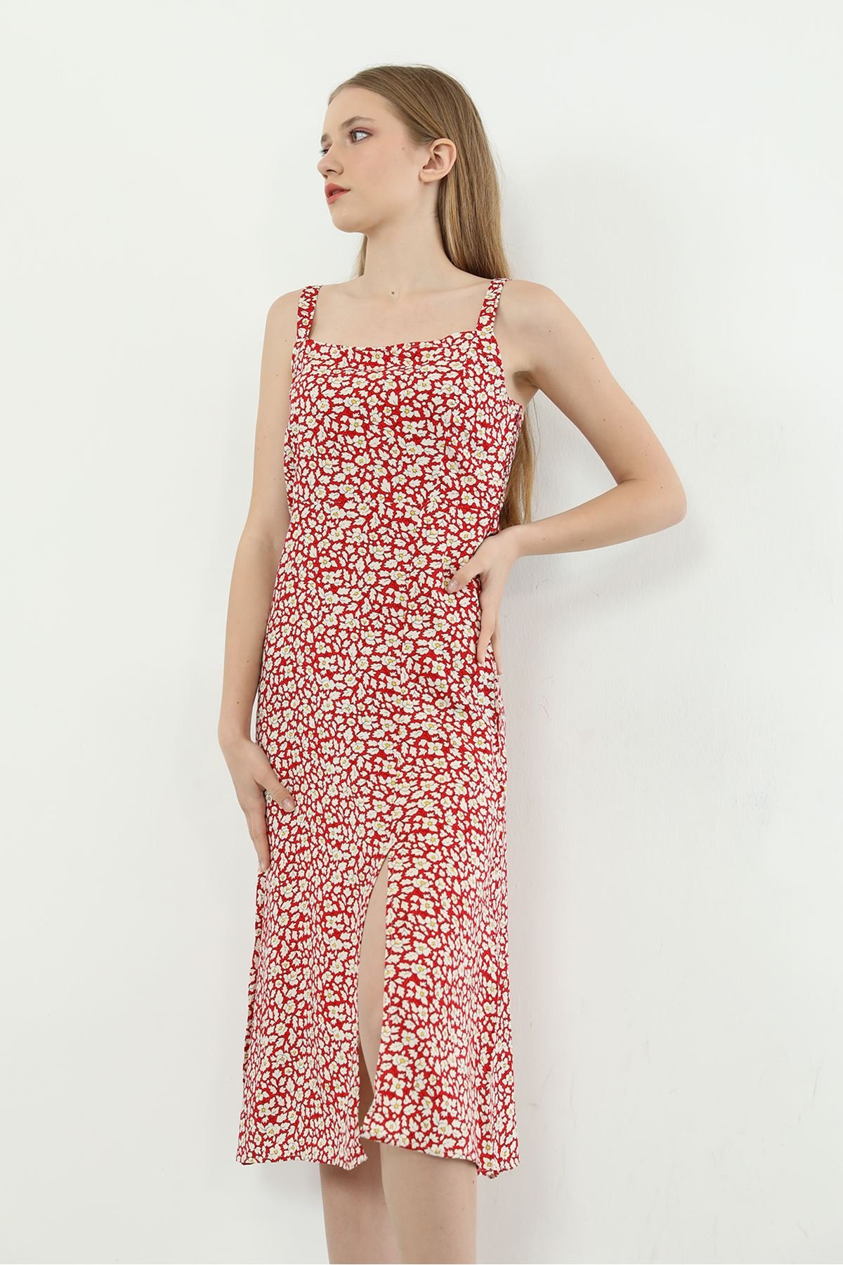 huhu Kırmızı Çiçek Desen Askılı Midi Elbise