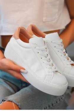 Beyaz İmon Pudra Detaylı Spor Ayakkabı