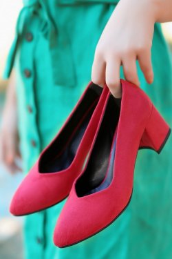 Kırmızı Pent Süet Topuklu Ayakkabı