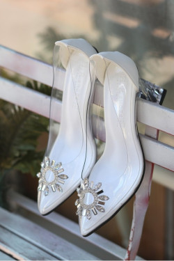 Beyaz Teos Topuklu Ayakkabı