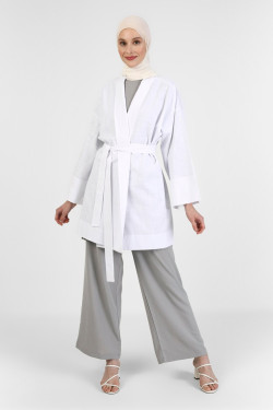 Off White Doğal Kumaşlı Nakış Detaylı Kimono