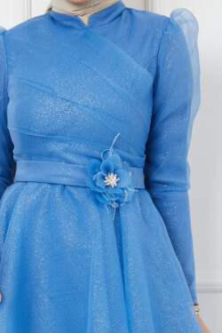 Mavi Çiçek ve Volan Detaylı Simli Tül Abiye Elbise