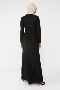 Siyah Boncuk Detaylı Tül Abiye Elbise