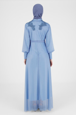 Mavi Boncuk Detaylı Simli Abiye Elbise