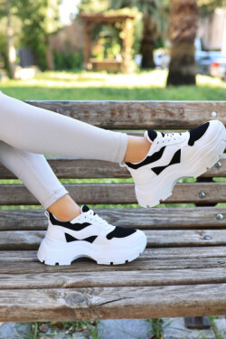 Beyaz Doon Cilt Tabanlı Bağcıklı Spor Ayakkabı