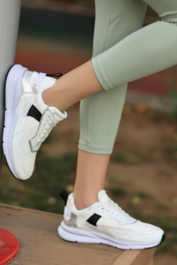 Beyaz Joox Cilt Bağcıklı Spor Ayakkabı
