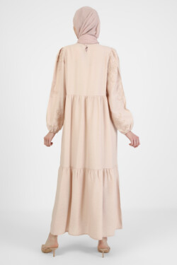 Pudra Nakış Detaylı Rahat Kesim Elbise