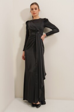 Siyah Önü Pile Detaylı Astarlı Uzun Kollu Saten Abiye Elbise