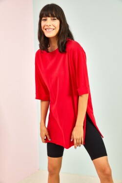Kırmızı Yan Yırtmaçlı Duble Kol Basic Oversize Tshirt