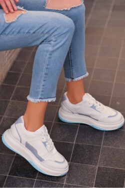 Beyaz Ento Cilt Gri Detaylı Bağcıklı Spor Ayakkabı