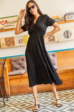 Siyah Kruvaze Beli Lastikli Eteği Parçalı Örme Midi Elbise