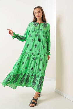 Yeşil Kol Büzgülü Şal Desenli Uzun Elbise