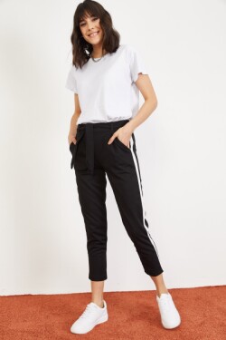 Siyah Yan Beyaz Şerit Beli Lastikli Crep Pantolon