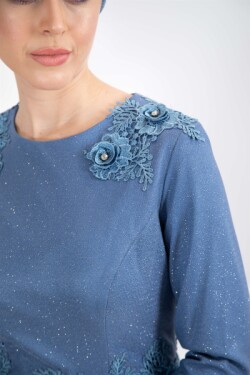 İndigo Bel Ve Omuz Çiçek Detaylı Mavi Abiye Elbise