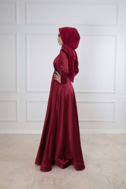 Kırmızı Göğüs Drapeli Gövde Taş İşleme Saten Abiye Elbise