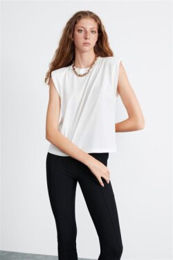 Beyaz Luna Örme Comfort Fit T-shirt