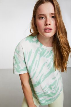 Yeşil Nigeria Örme Comfort Fit T-shirt