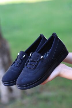 Siyah Laxi Nubuk Bağcıklı Spor Ayakkabı