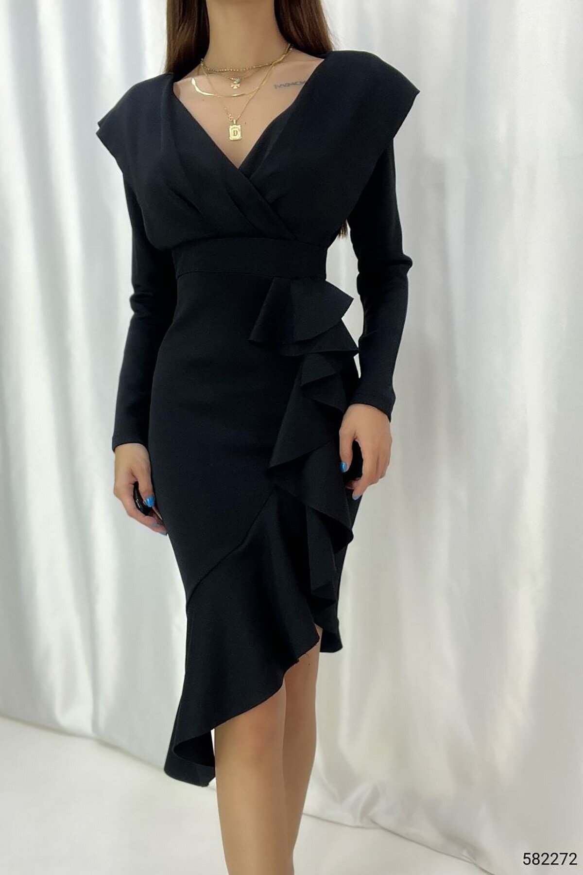 Deafox Siyah Uzun Kollu Scuba Kumaş Volanlı Midi Elbise