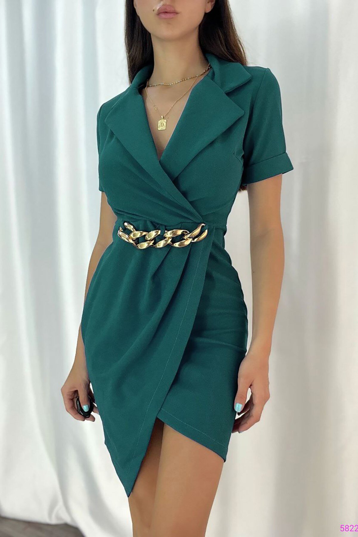 Deafox Yeşil İthal Krep Kumaş Zincir Ve Yaka Detaylı Mini Elbise