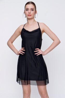 Askılı Siyah Sırtı Çapraz Mini Tül Elbise