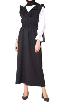 Siyah Yakası Fırfırlı Kemerli Jile Elbise