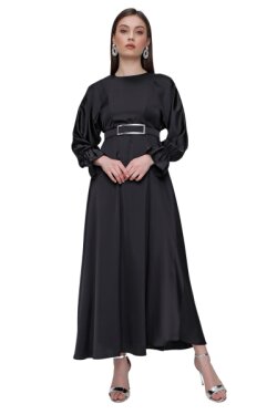 Siyah Yarasa Kol Kemerli Saten Uzun Abiye Elbise