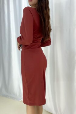 Kiremit Rengi Krep Kumaş Uzun Kollu Kruvaze Yaka Midi Elbise