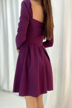Mor Krep Kumaş Büzgü Detay Uzun Kare Yaka Kollu Mini Elbise