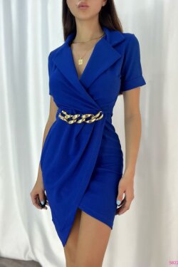 Saks Mavisi İthal Krep Kumaş Zincir Ve Yaka Detaylı Mini Elbise