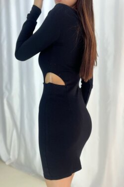 Siyah Bel Dekolteli Uzun Kollu Mini Elbise