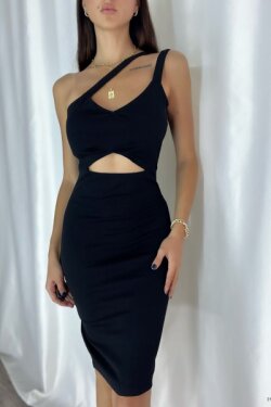 Tek Omuz Askılı Siyah Göbek Üçgen Detay Krep Kumaş Sırtı Çapraz Midi Elbise