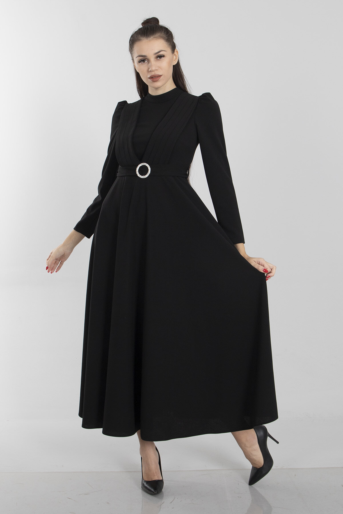 Ardanewline Siyah Uzun Kol Drape Detaylı Kloş Elbise