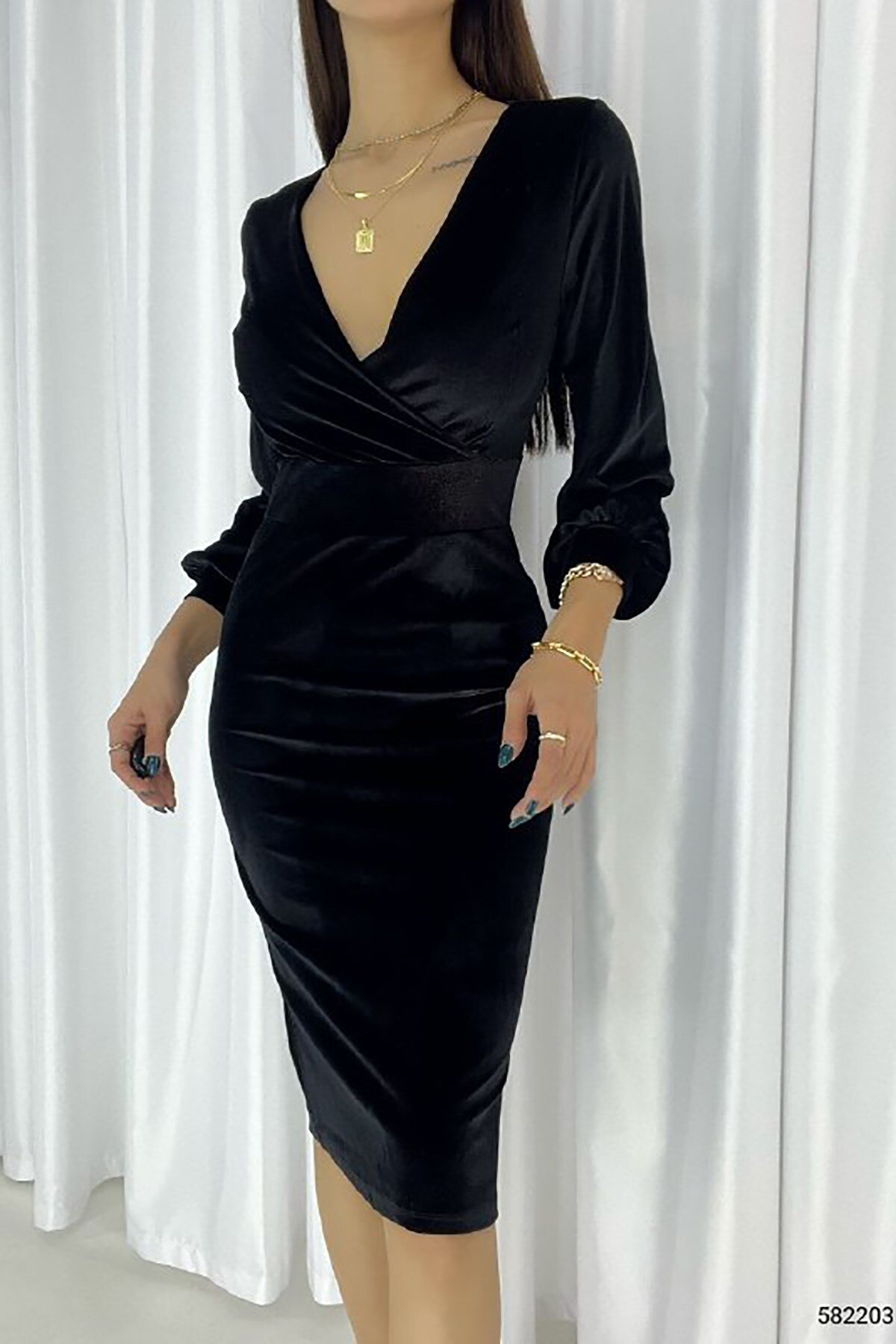 Deafox Siyah Kadife Kumaş Uzun Kollu Kruvaze Midi Abiye Elbise