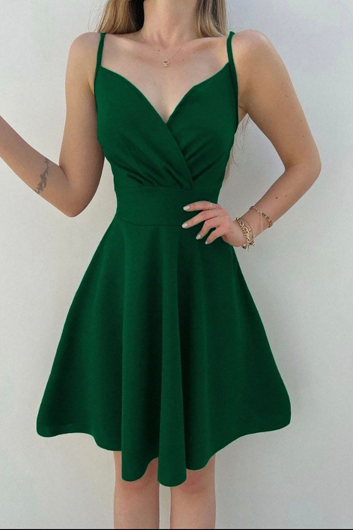 Deafox Yeşil Krep Kumaş İnce Askılı Mini Kloş Elbise