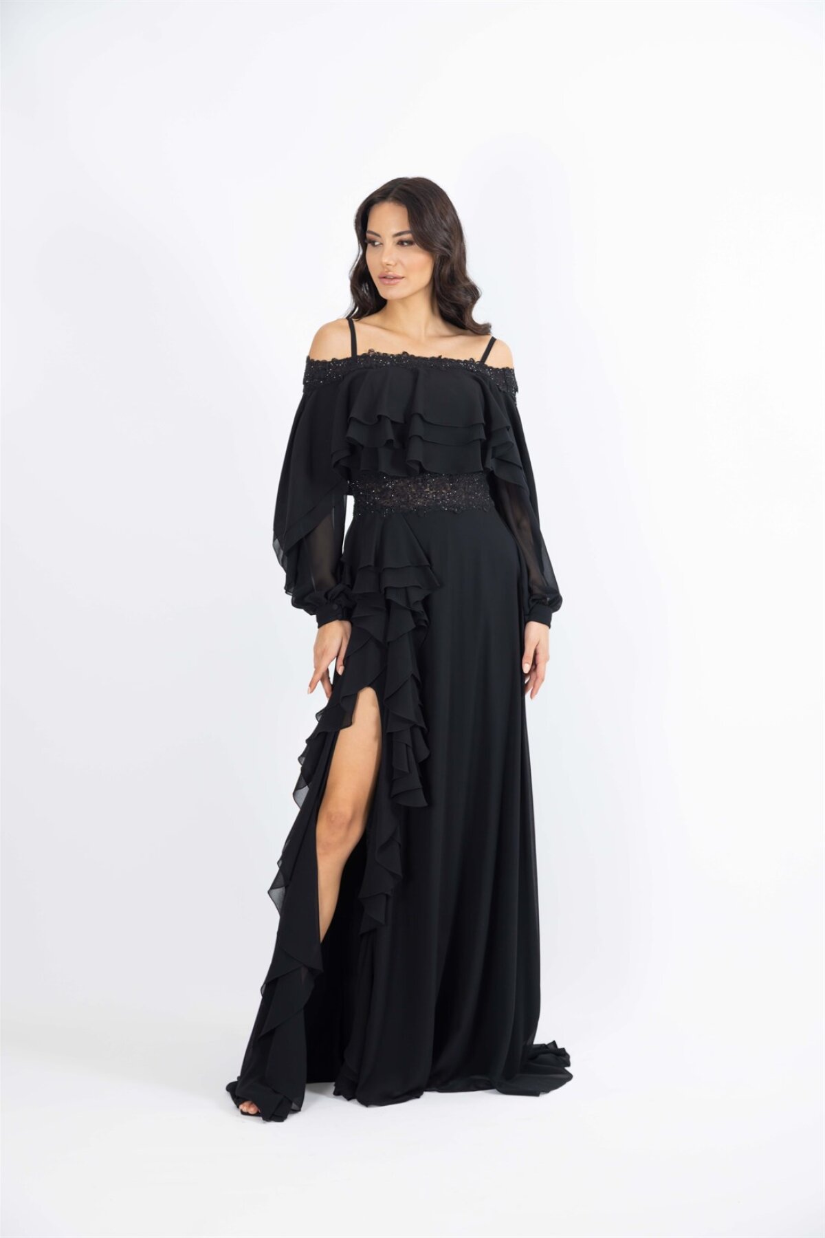 Egelin Siyah Düşük Omuz Uzun Kol Drapeli Helen Abiye Elbise