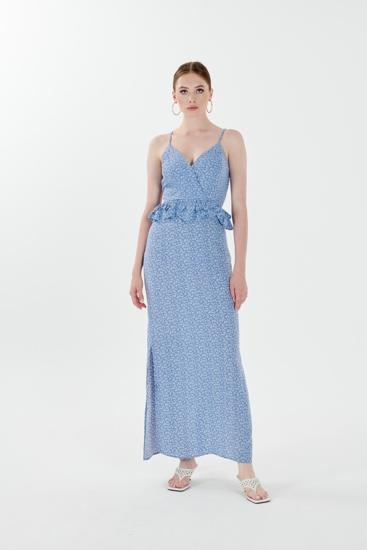 Mylace Mavi Askılı Belden Oturan Yırtmaçlı Uzun Astarlı Elbise