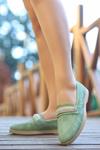 Mint Yeşili Feri Cilt Desenli Babet Ayakkabı