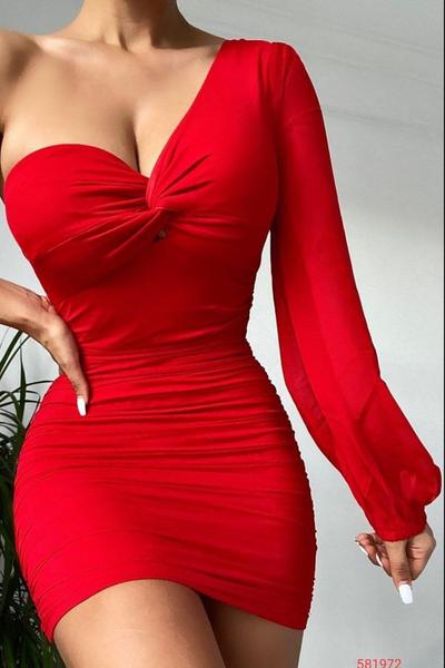 Tek Omuzlu Kırmızı Krep Kumaş Önü Düğüm Detay Mini Abiye Elbise