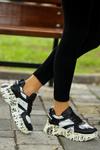 Siyah Funie Cilt Beyaz Detaylı Bağcıklı Spor Ayakkabı