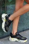 Siyah Funie Cilt Yeşil Detaylı Bağcıklı Spor Ayakkabı