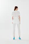 Beyaz Kemer Detaylı Gömlek Yaka Bluz Beli Lastikli Havuç Pantolon Aerobin Takım