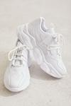 Beyaz Bağcıklı Spor Ayakkabı