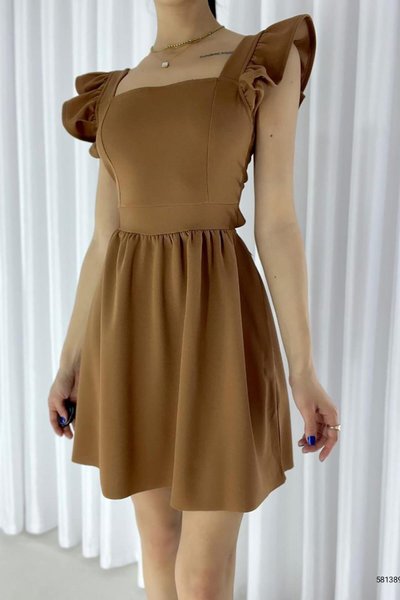 Kahverengi Omuz Volanlı Sırt Bağlama Detay İthal Krep Kumaş Mini Elbise