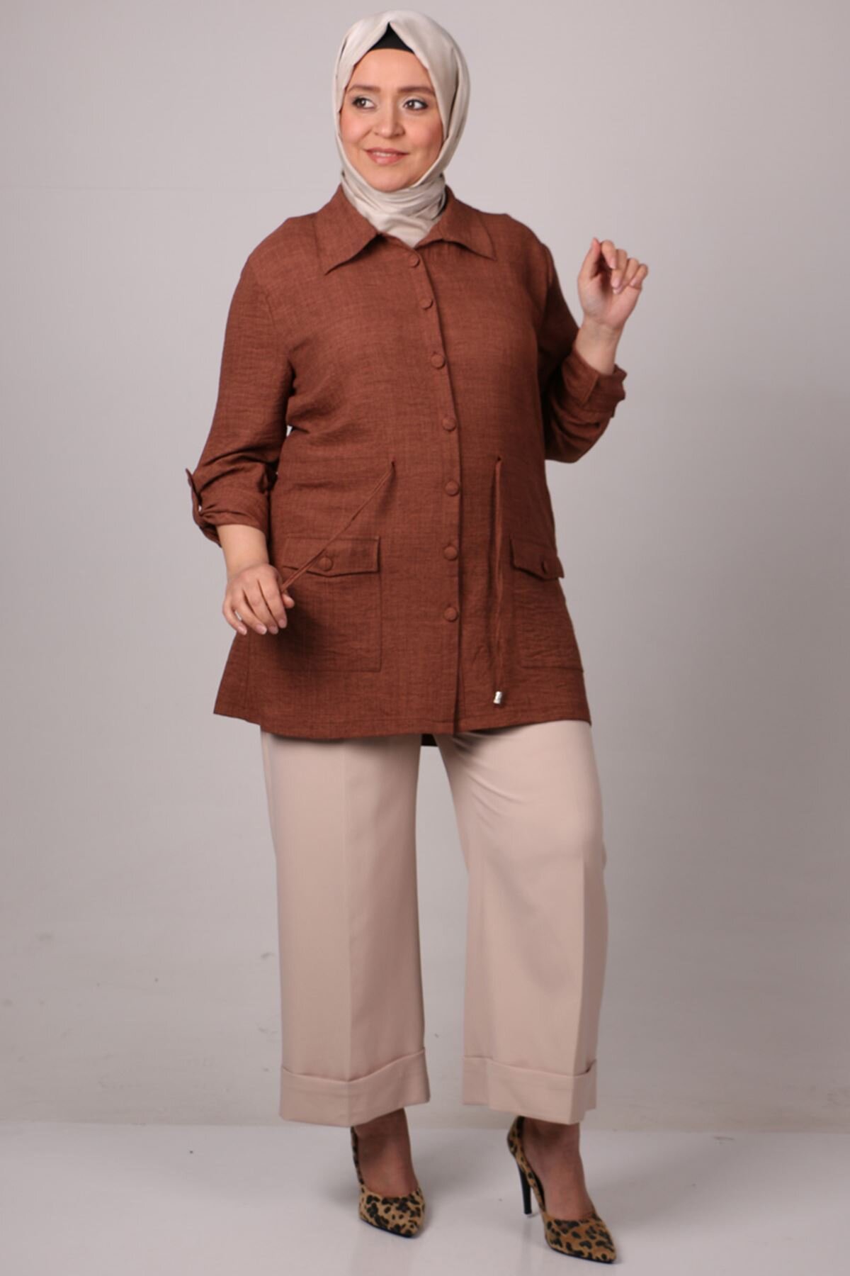 Moda Rosa Kahverengi Büyük Beden Düğmeli Keten Airobin Gömlek