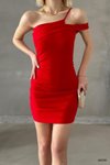 Askılı Tek Omuzlu Kırmızı Çarpraz Yaka Detaylı Krep Kumaş Mini Elbise